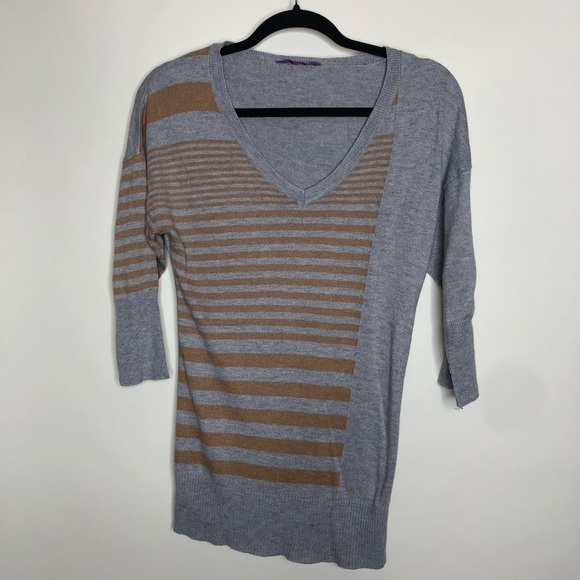 Smart SET Grey & Brown Striped V-neck 3/4 Sleeve Pullover Lightweight Sweater - Picture 2 of 13